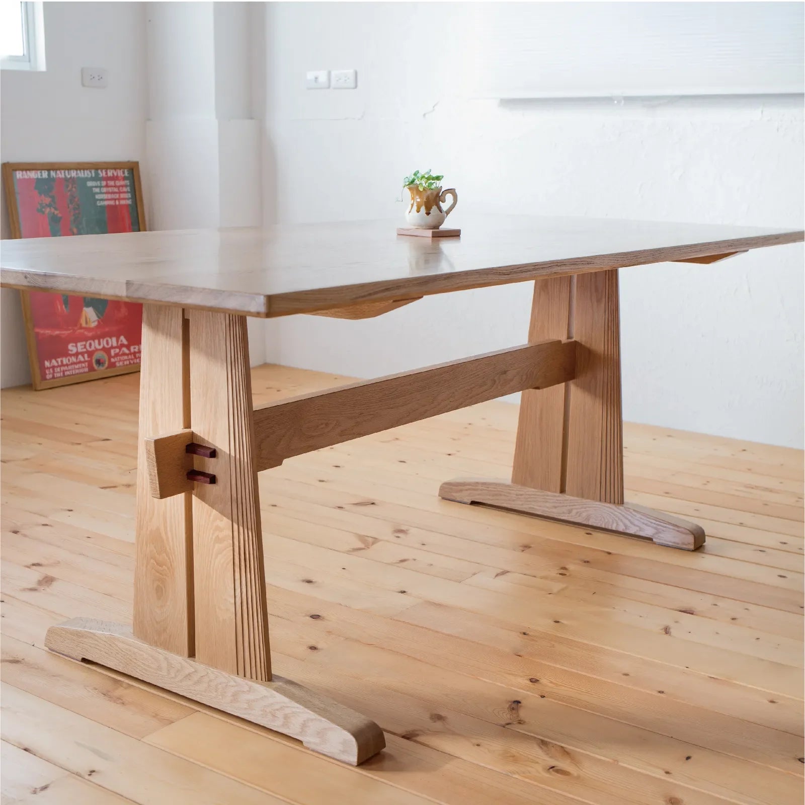 TB03 Table