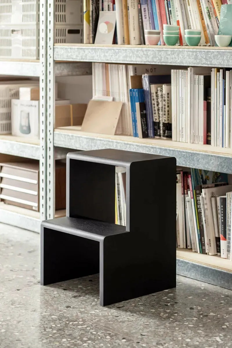 Tova Stool