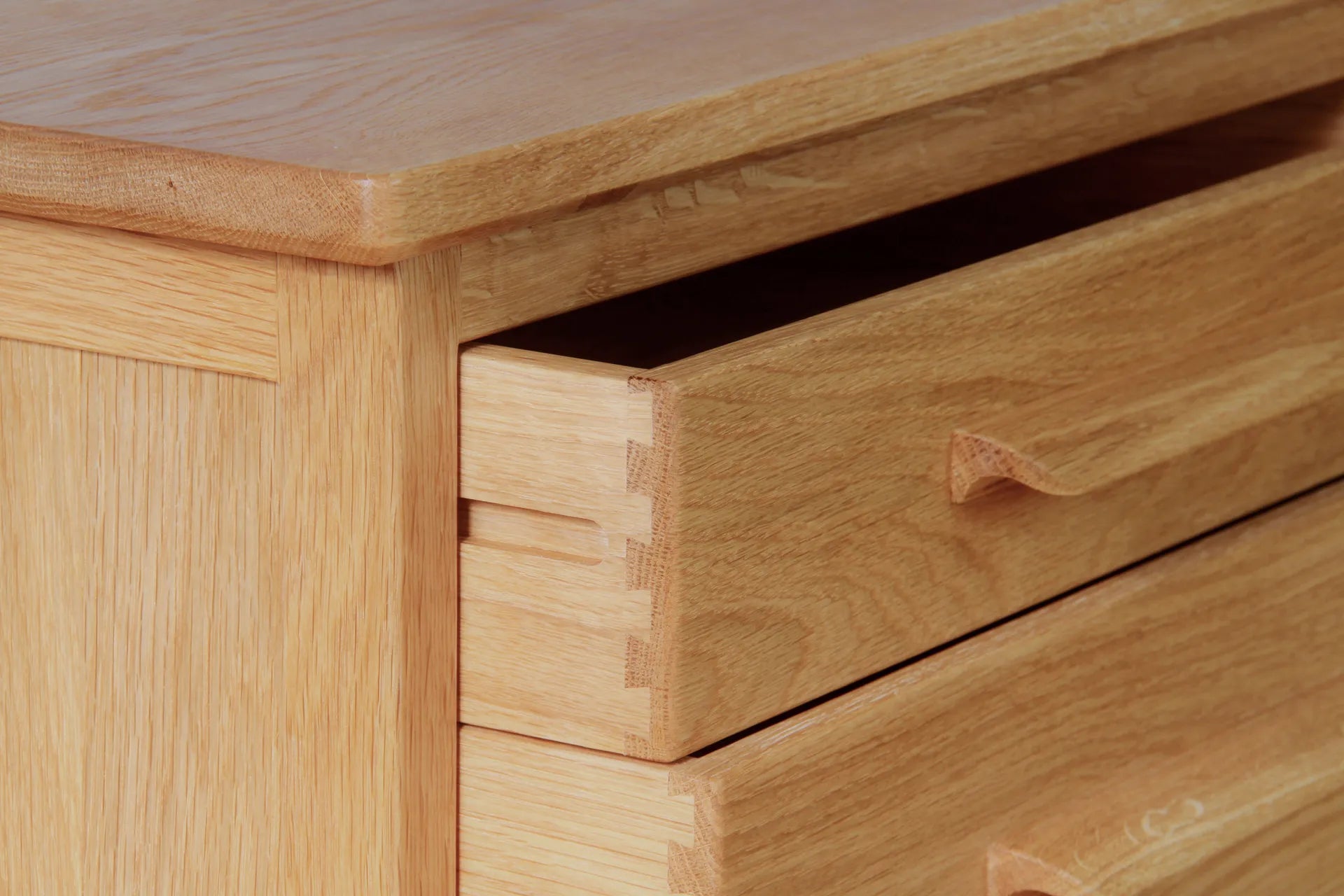 CB01 Cabinet