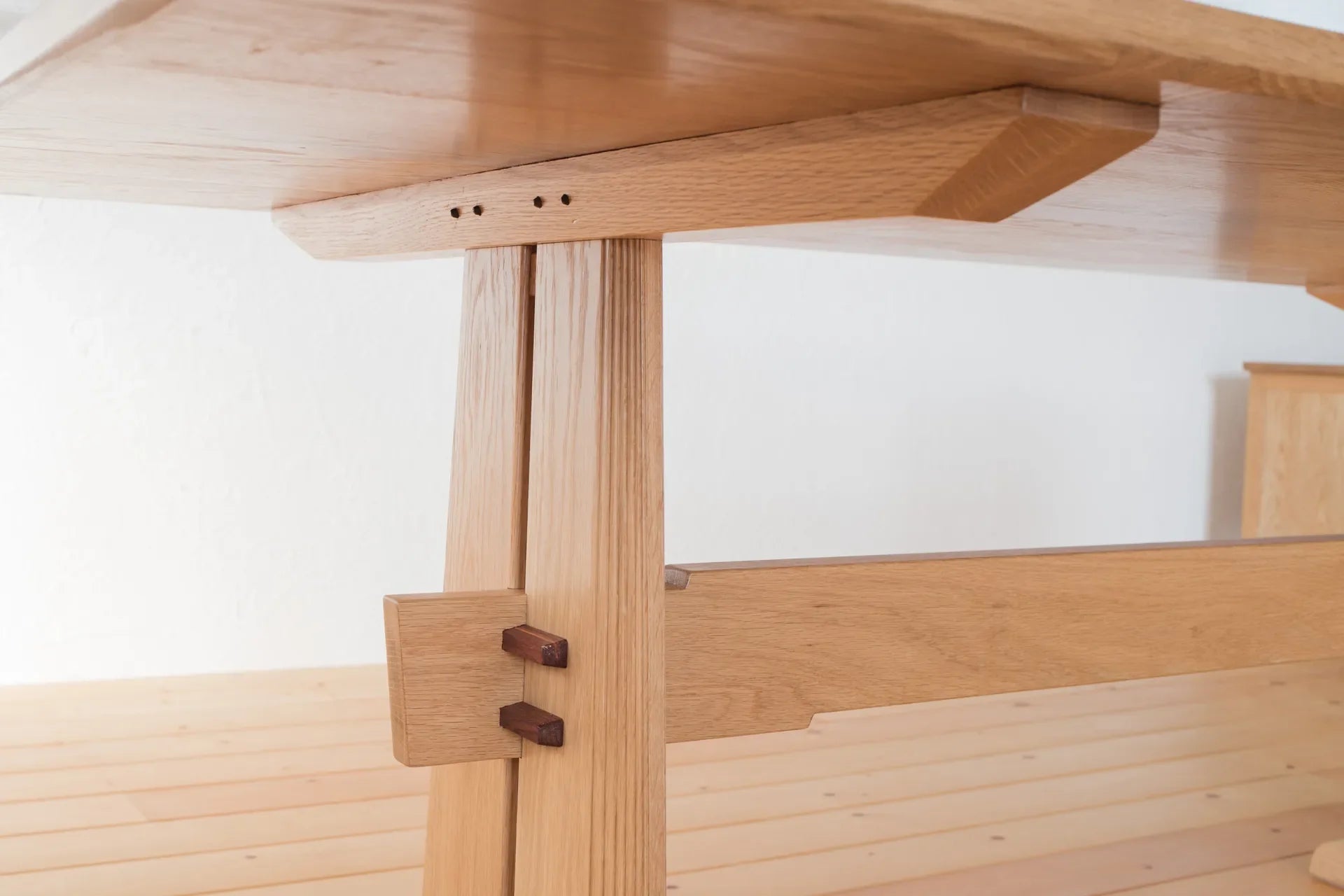 TB03 Table