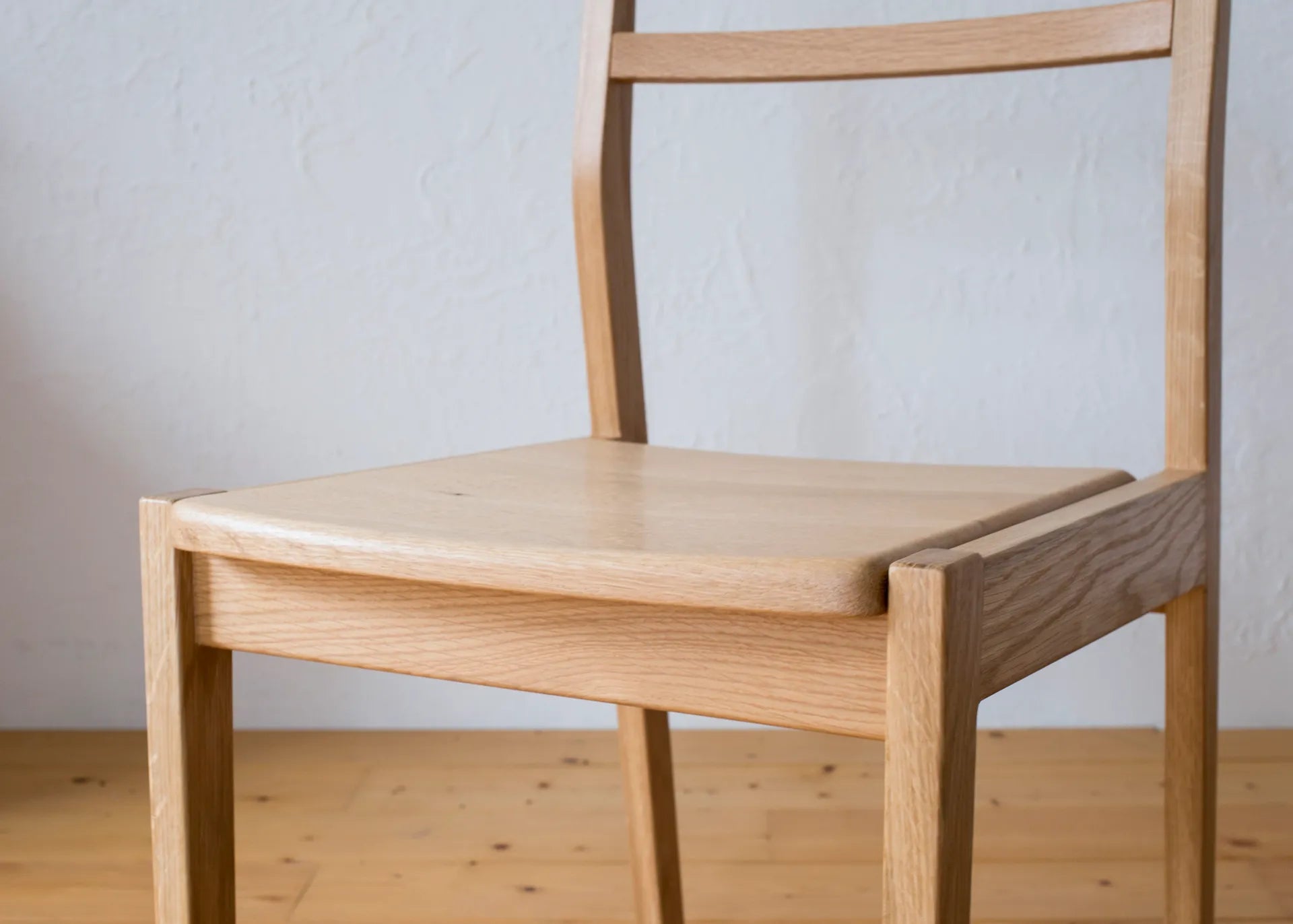 CH05 - Chair