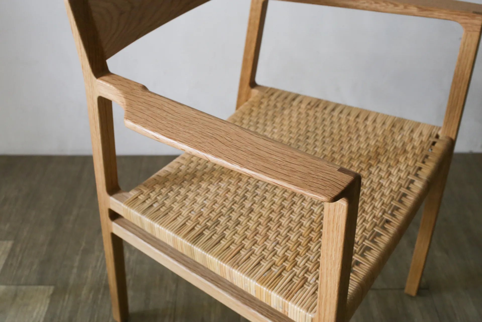 CH03 Arm Chair