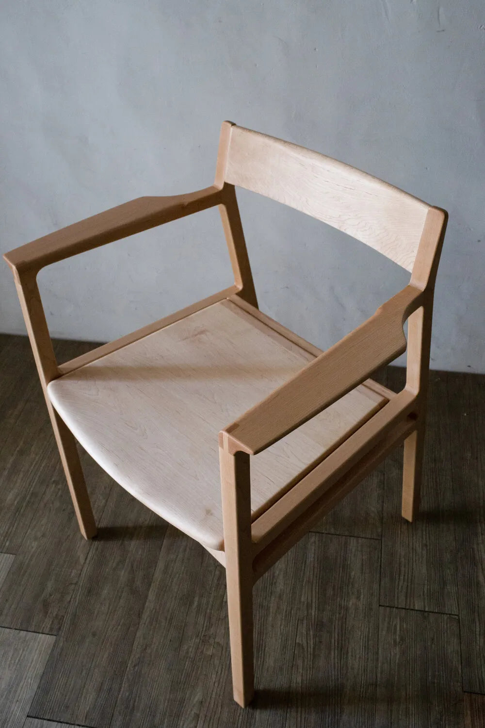 CH03 Arm Chair