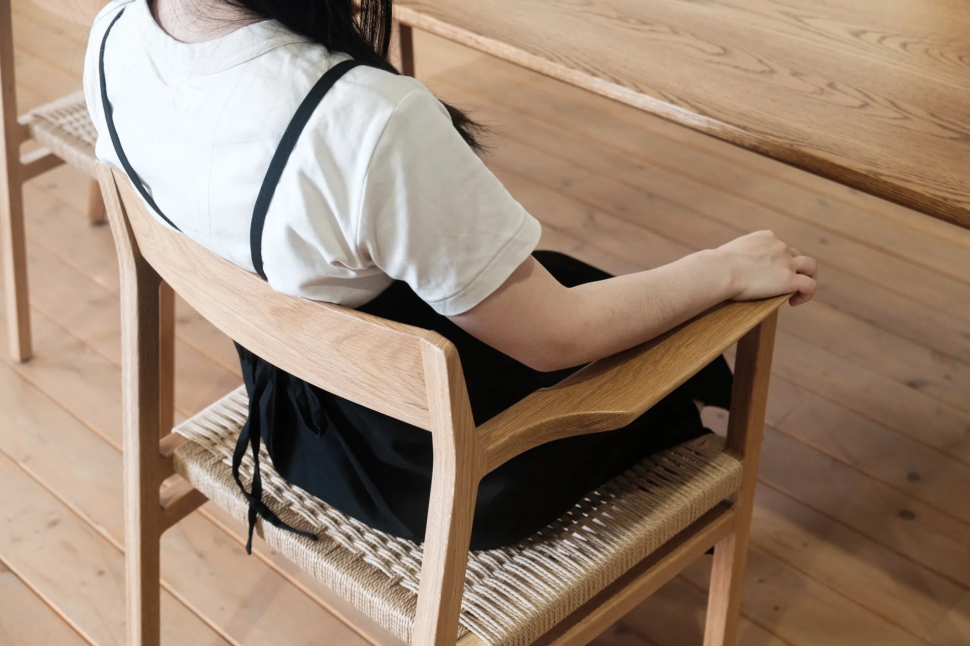 CH03 Arm Chair