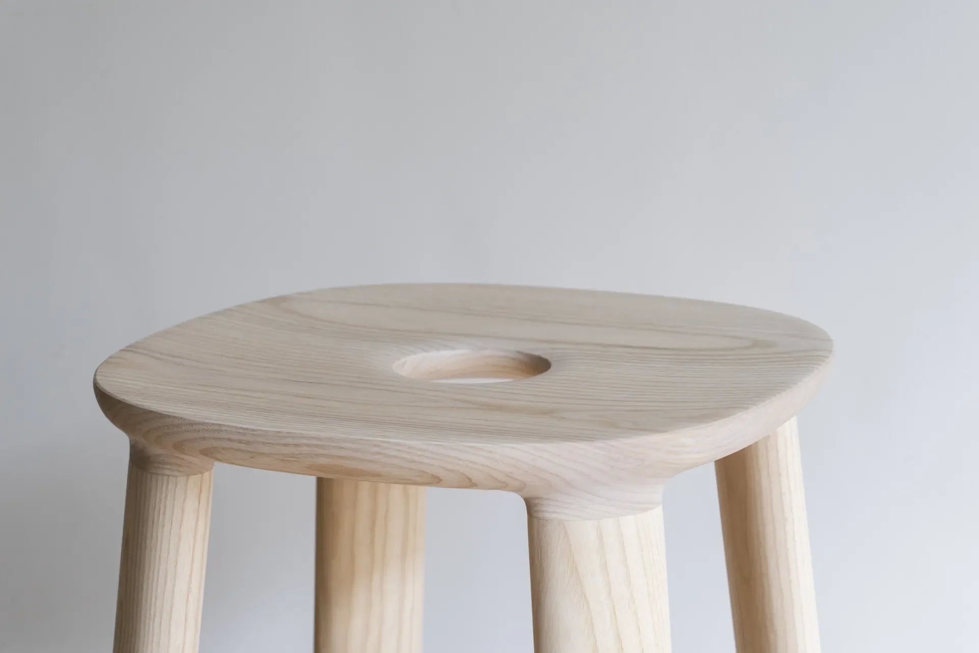 E01 Stool / Bar Stool