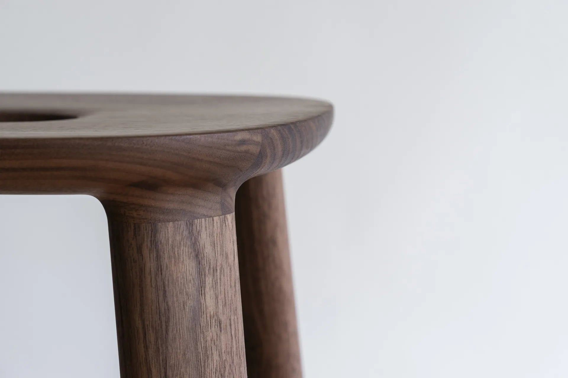 E01 Stool / Bar Stool