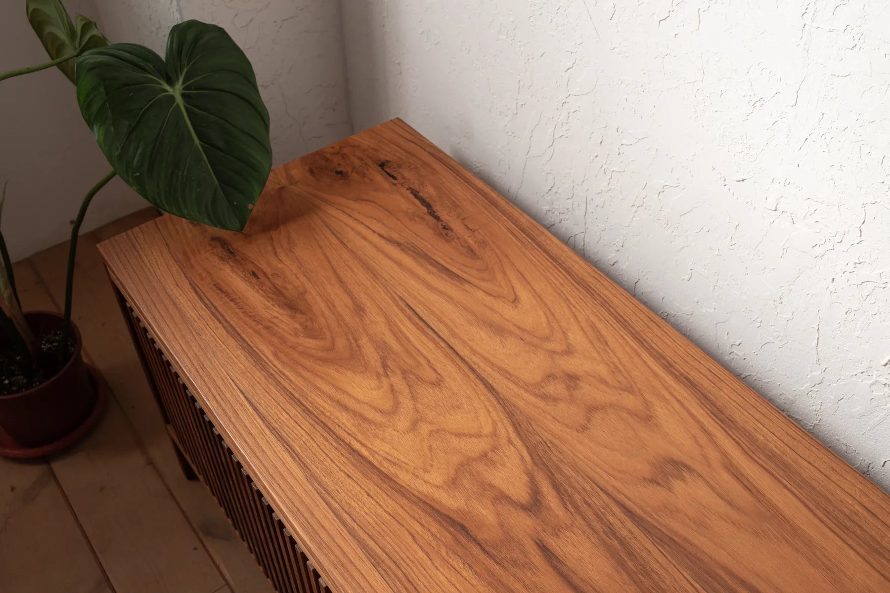 CB05 Cabinet - Flow