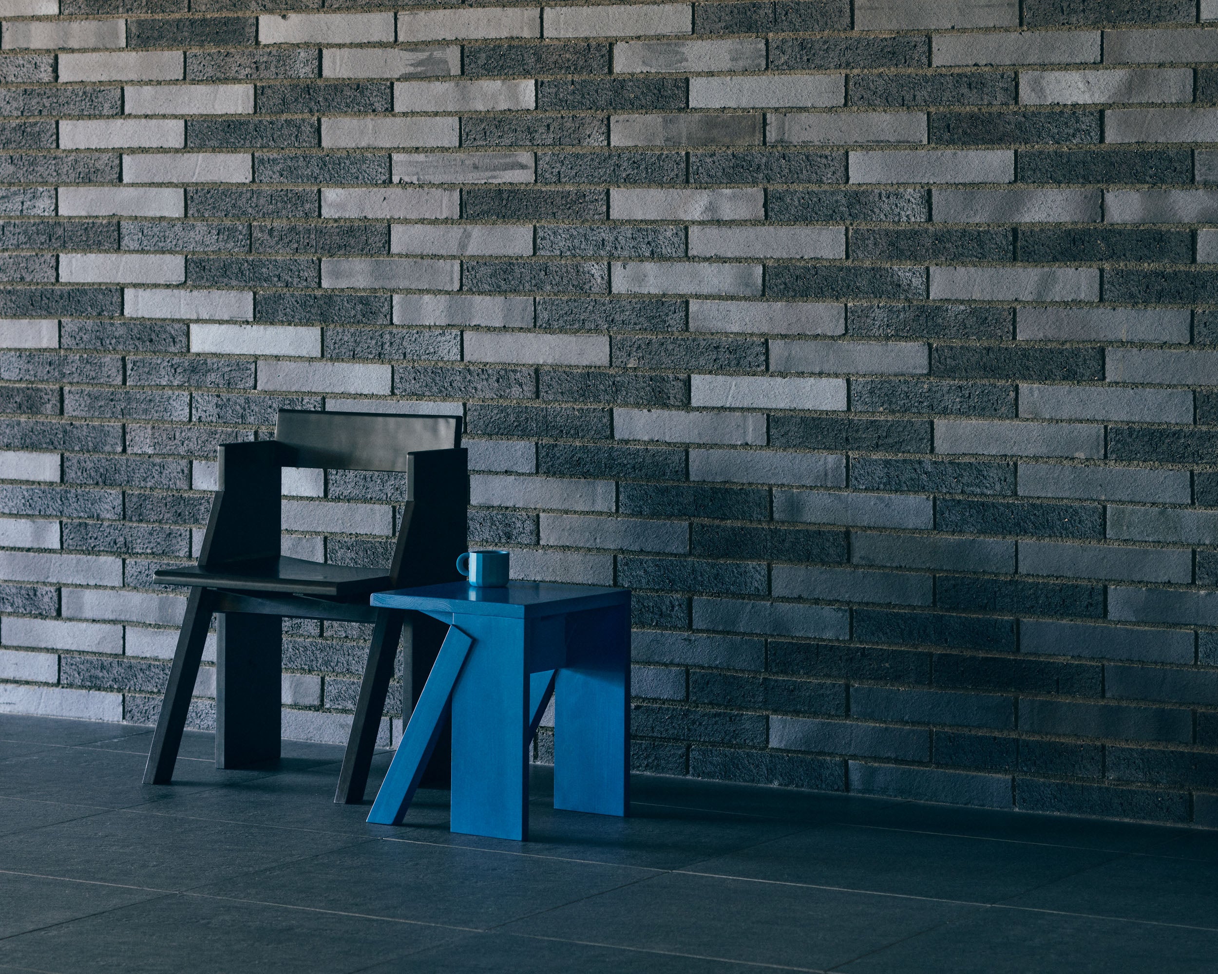WOKA Stool