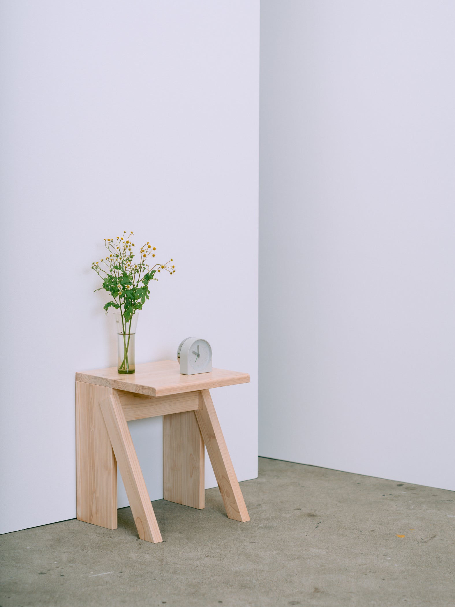 WOKA Stool