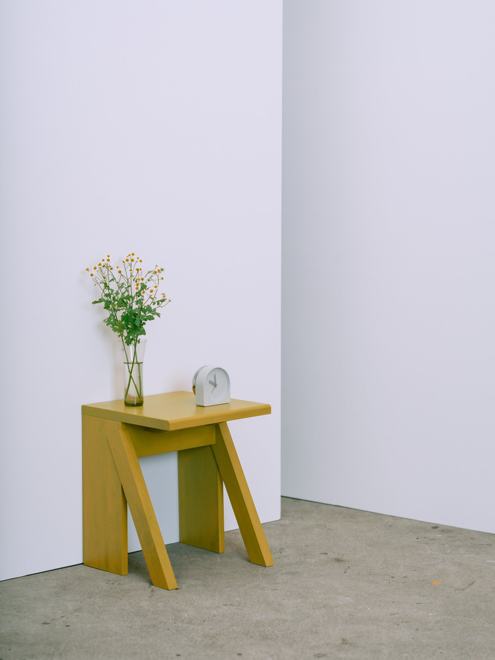 WOKA Stool