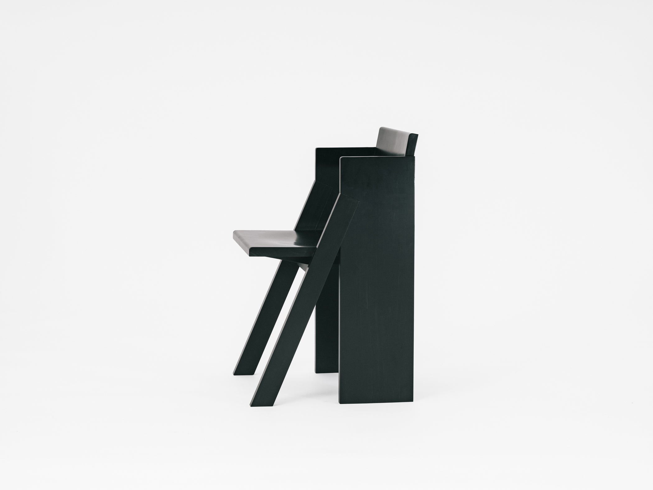 WOKA Chair