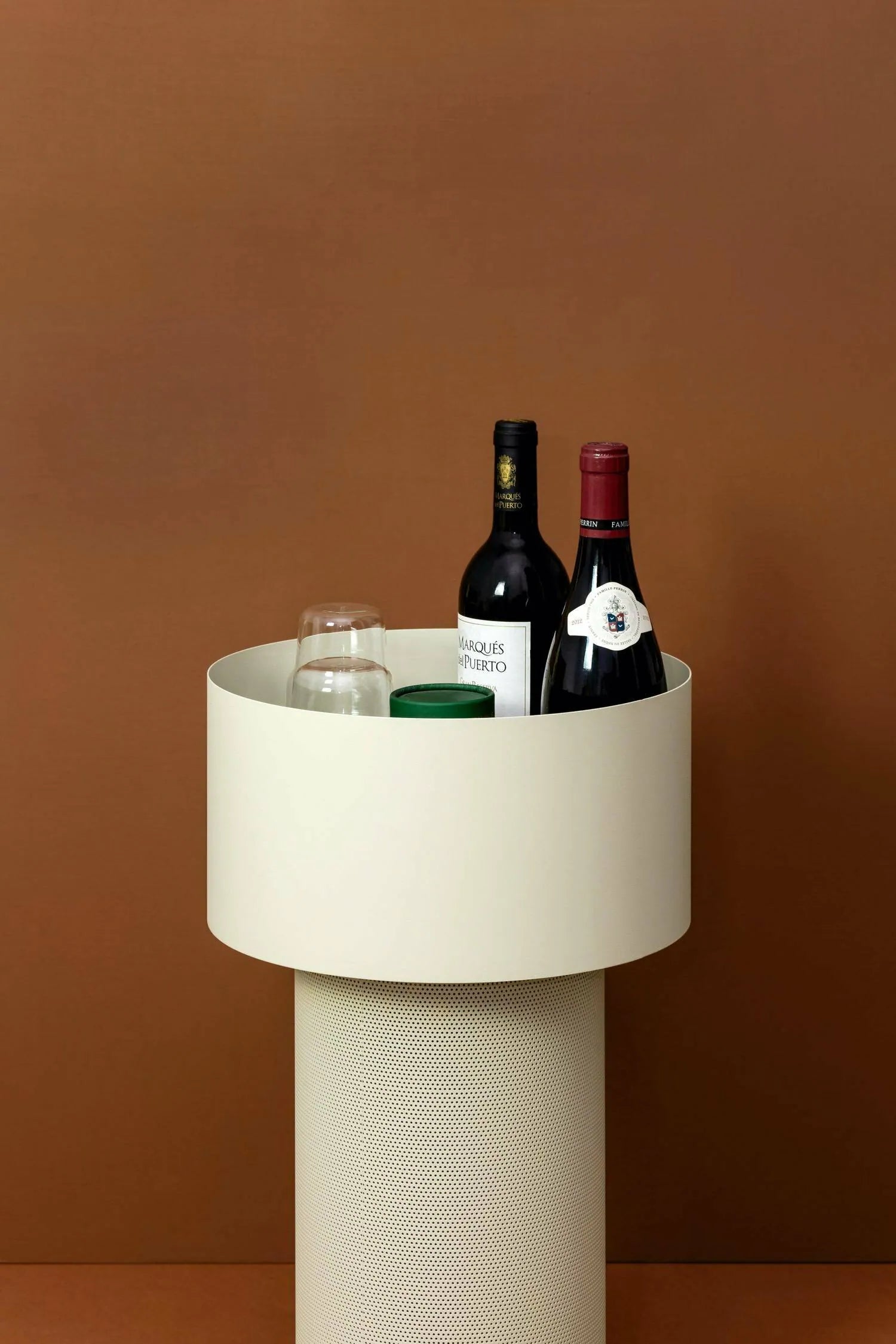 Pedestal Box