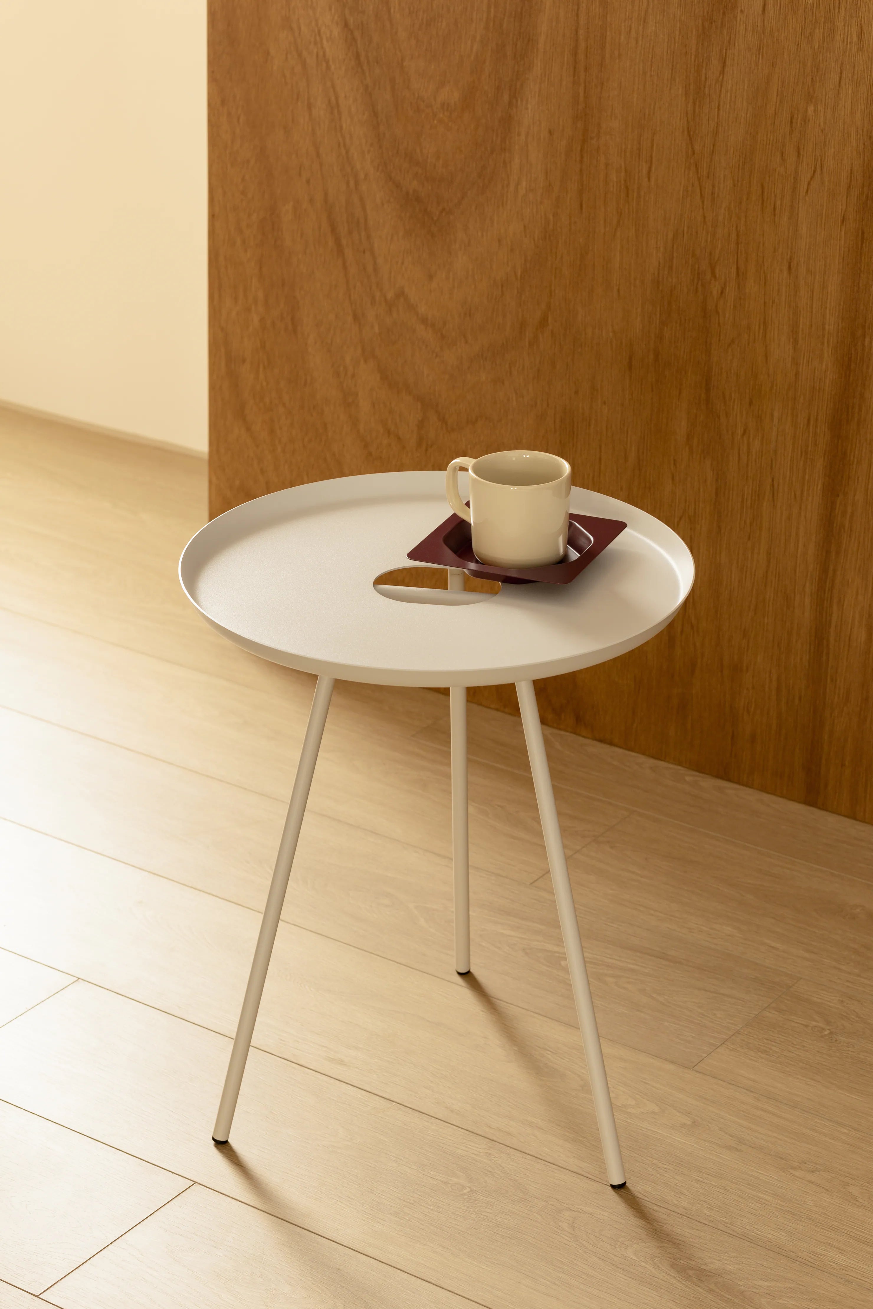 Rove Table