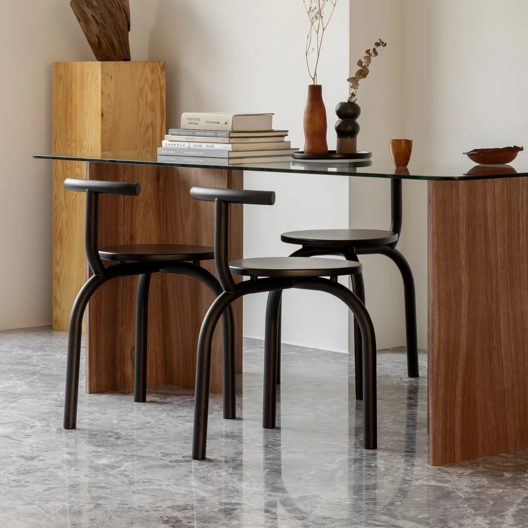 Ogle Chair