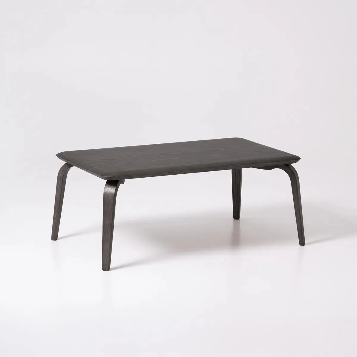 溪畔茶几 Yy coffee table