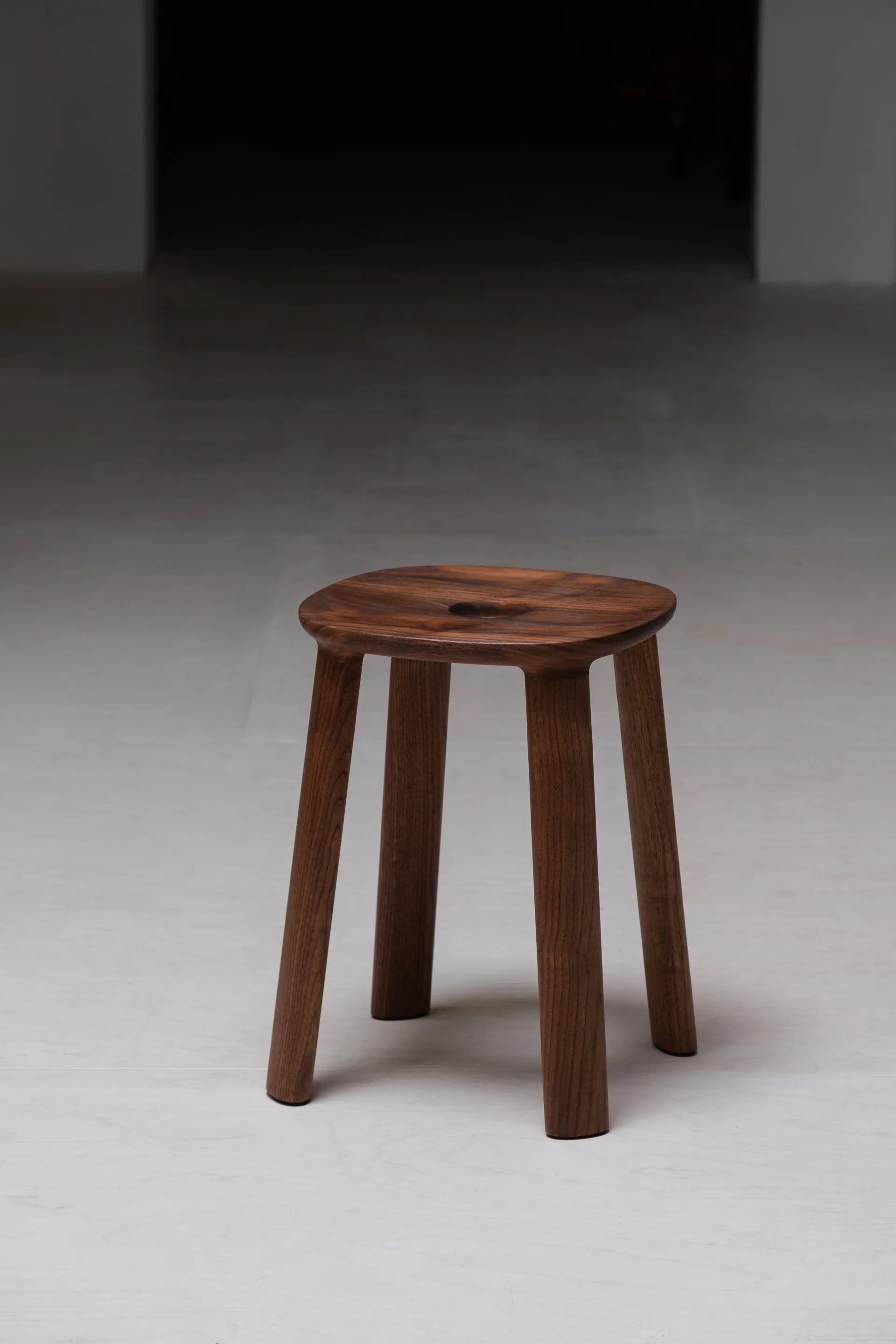 E01 Stool / Bar Stool