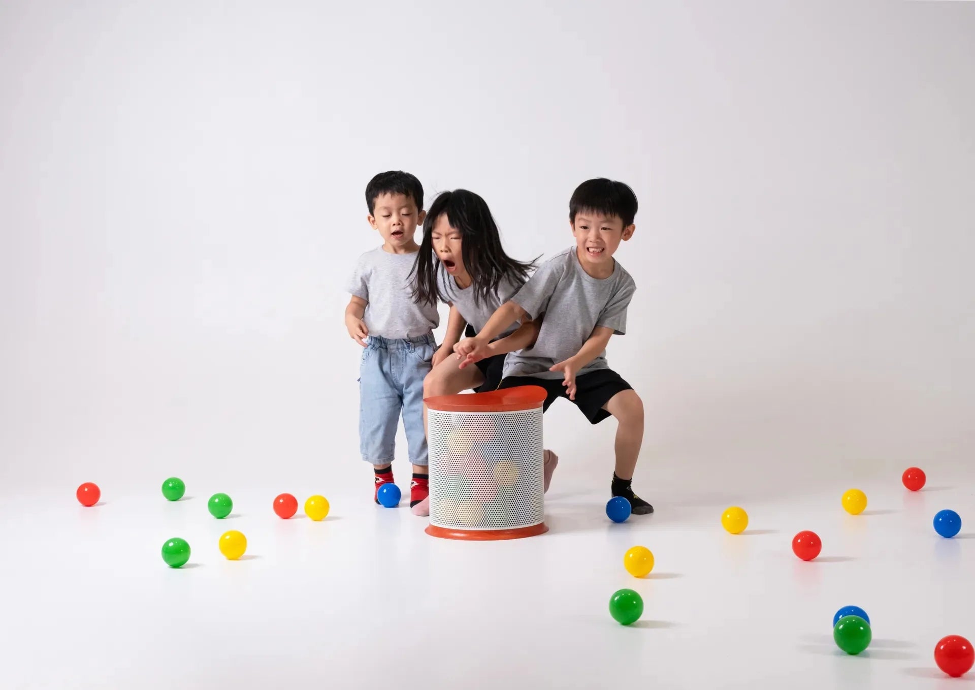 滿溢凳几 RIPPLE