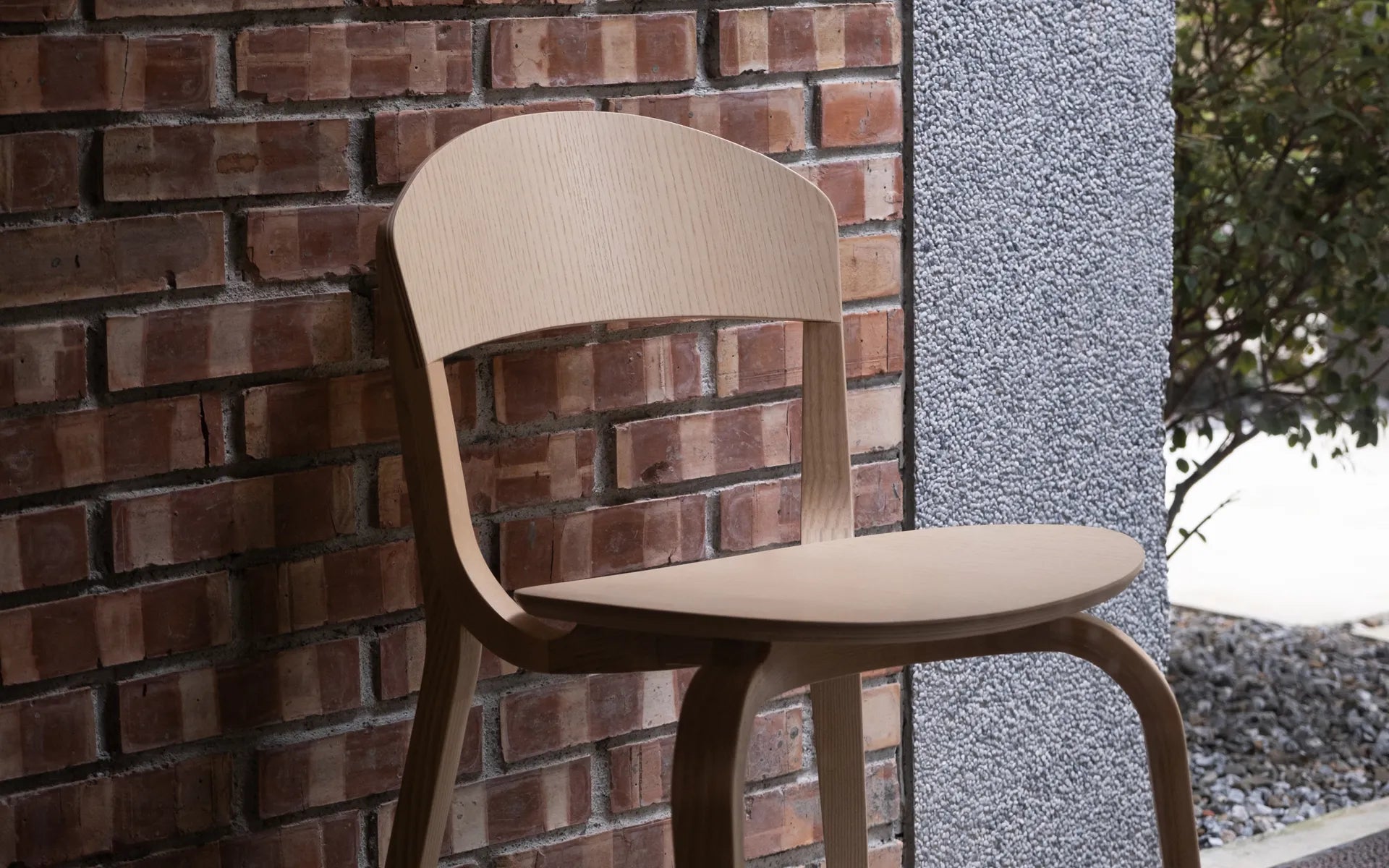 溪畔單椅 Yy chair