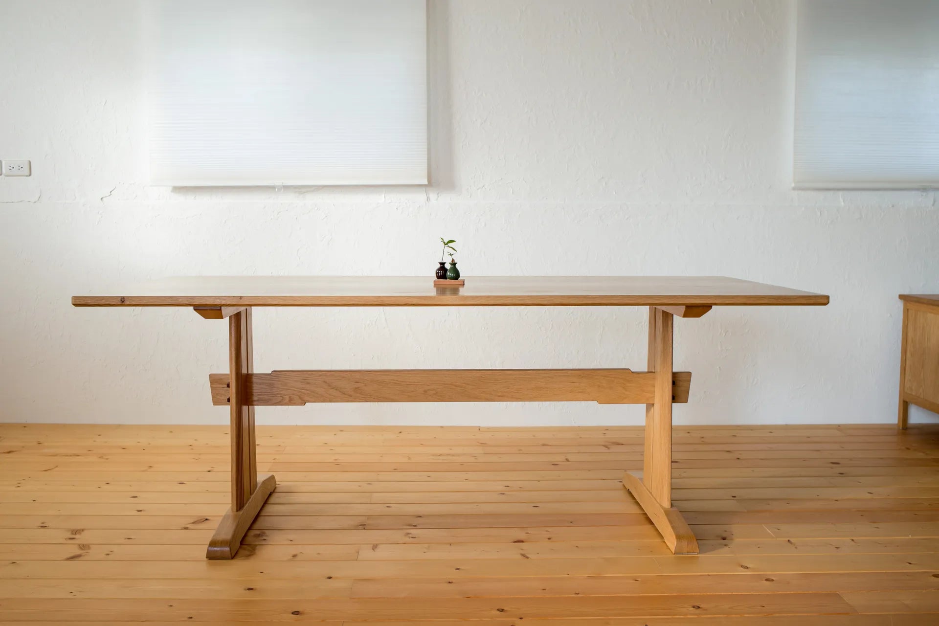 TB03 Table