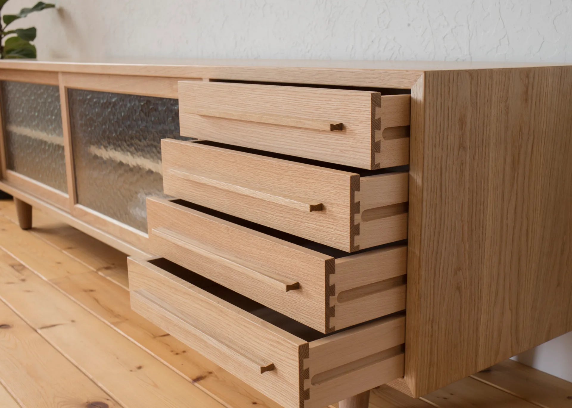 CB03 Cabinet