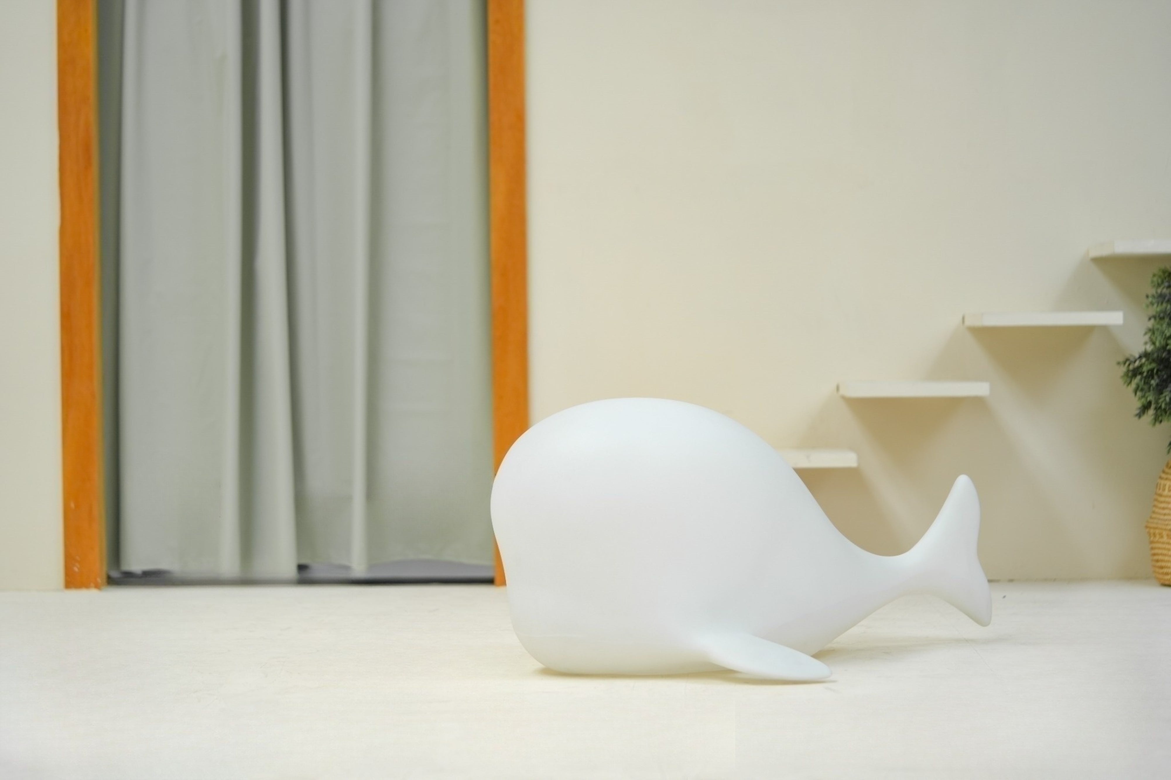 Whale Lamp 鯨魚燈椅