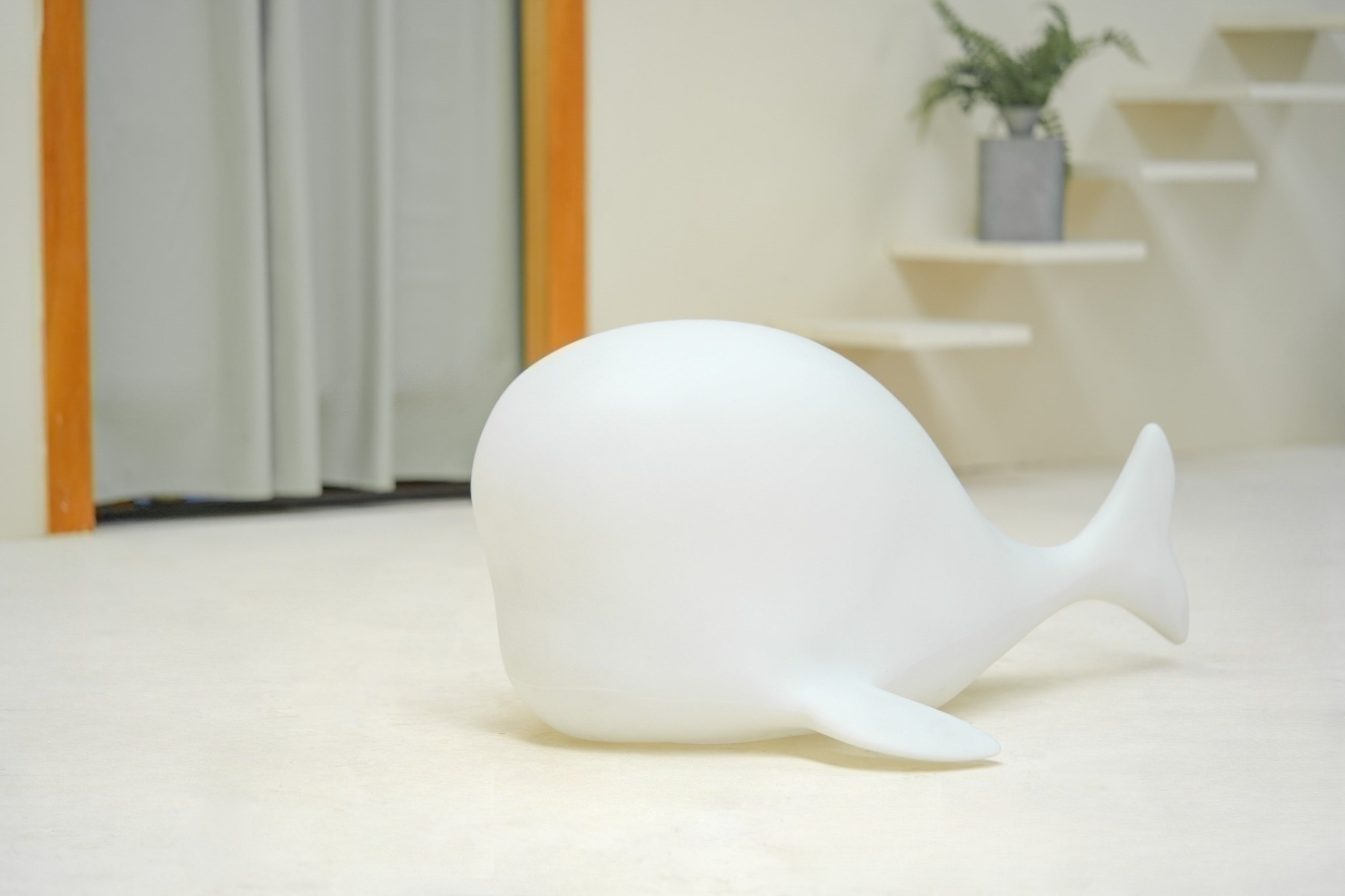 Whale Lamp 鯨魚燈椅