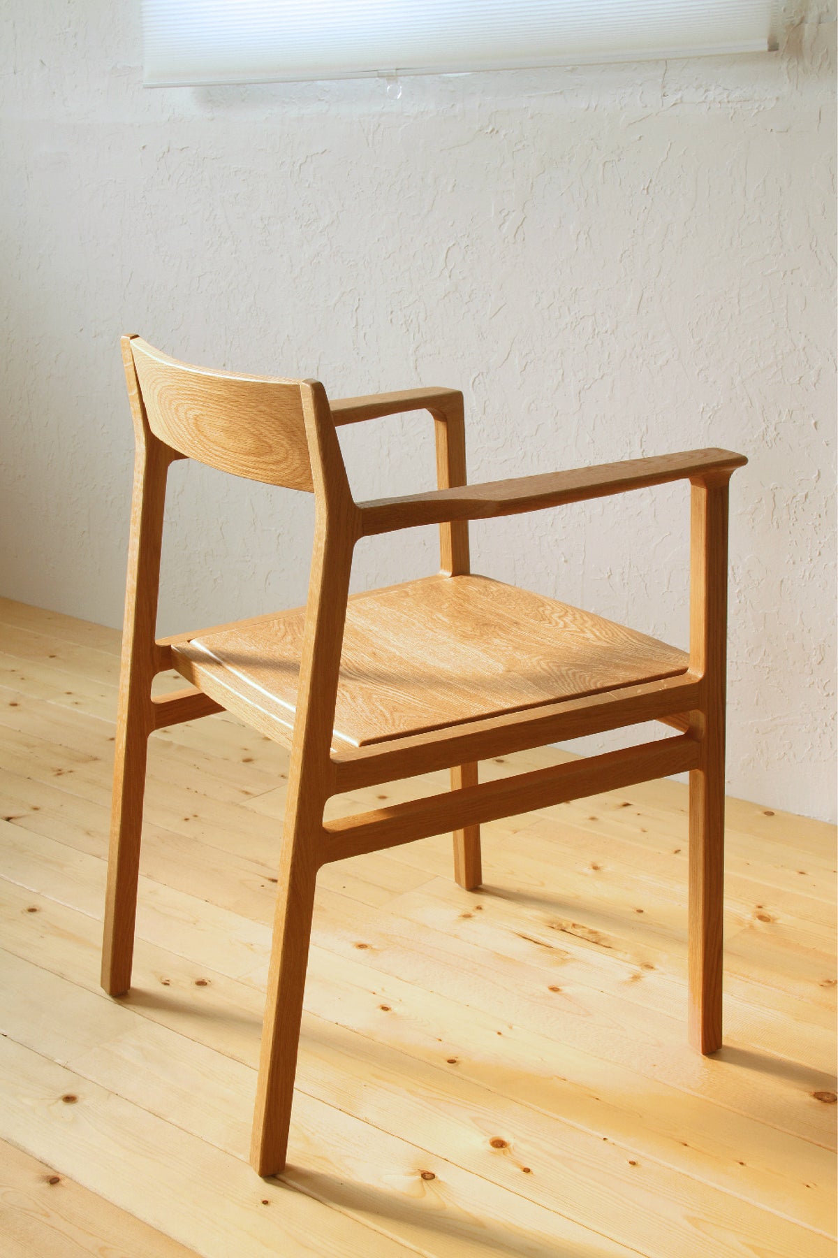 FORE Furniture CH03 Arm Chair 商品照片