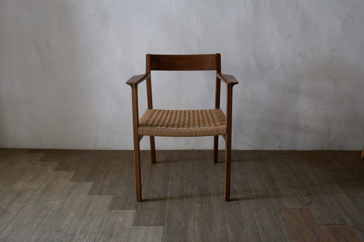 FORE Furniture CH03 Arm Chair 商品照片
