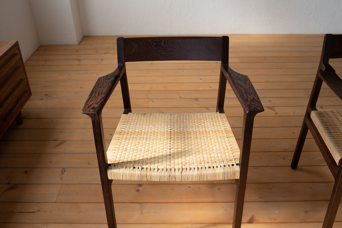 FORE Furniture CH03 Arm Chair 商品照片