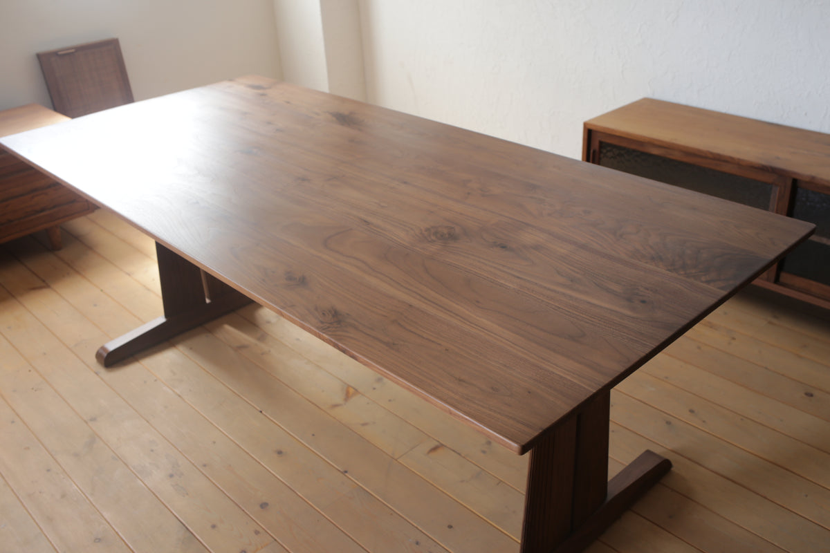 FORE Furniture TB03 Table 商品照片