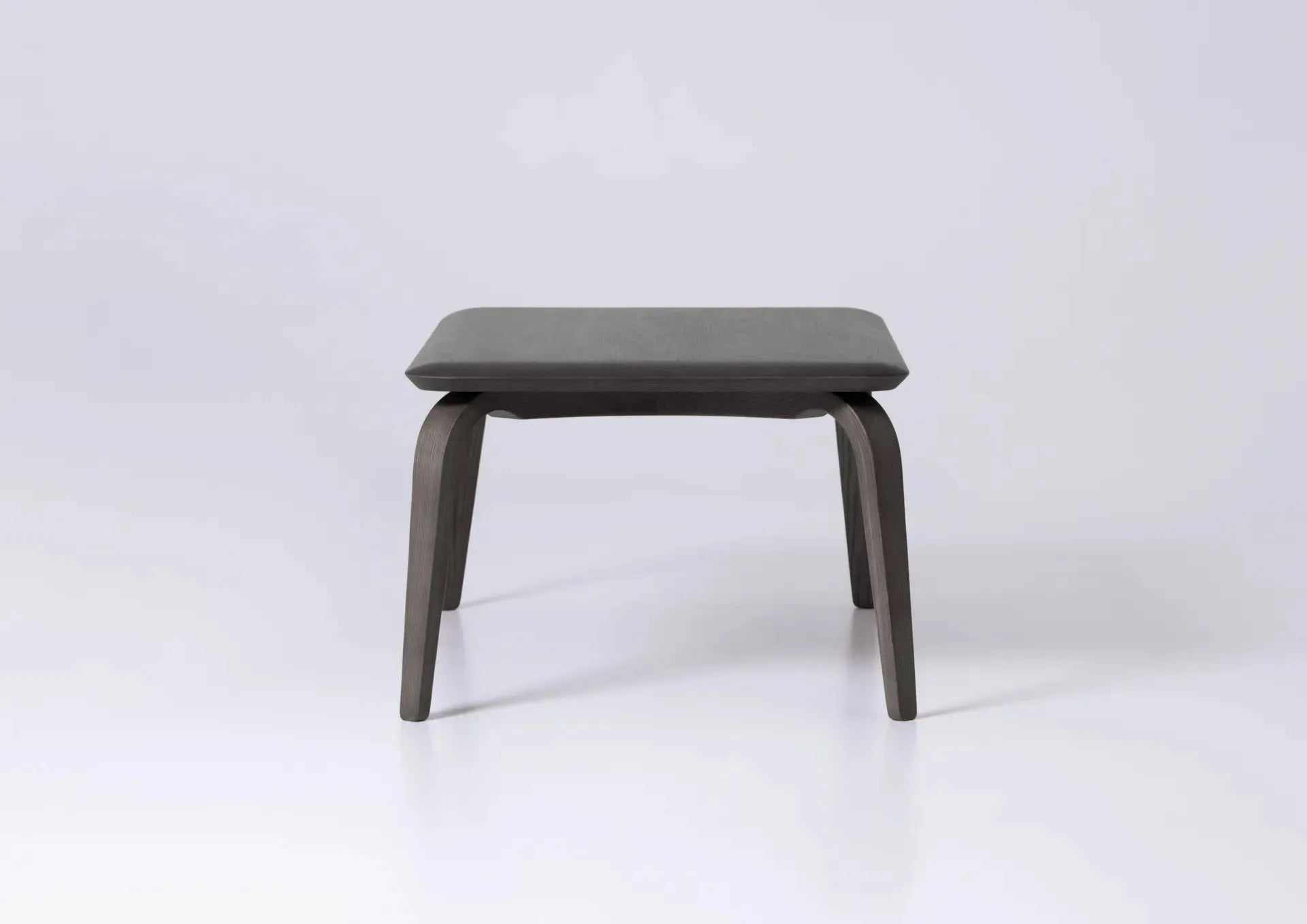 溪畔茶几 Yy coffee table