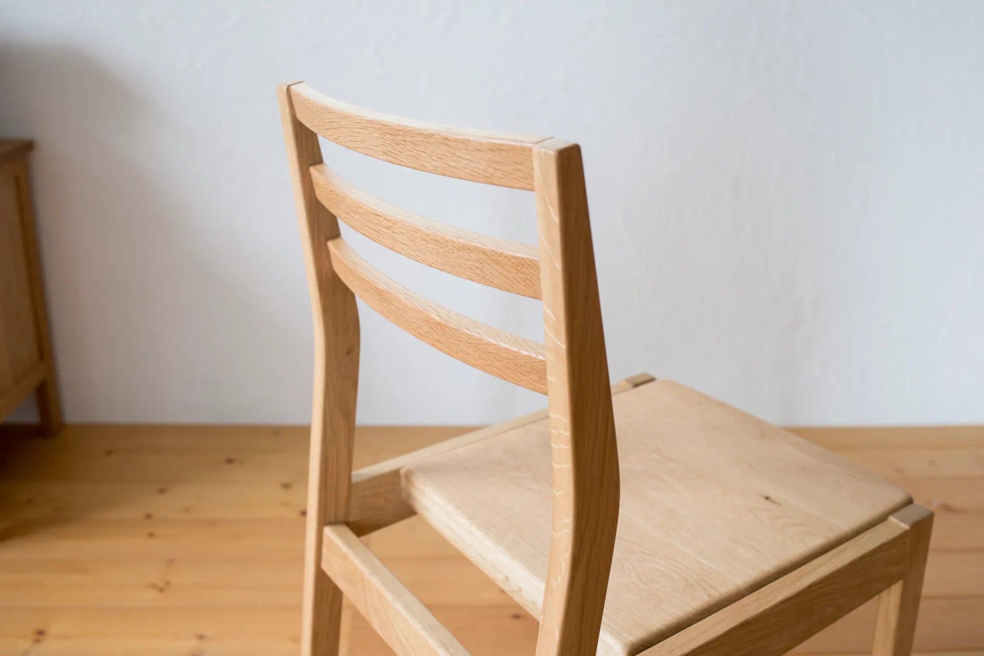 CH05 - Chair