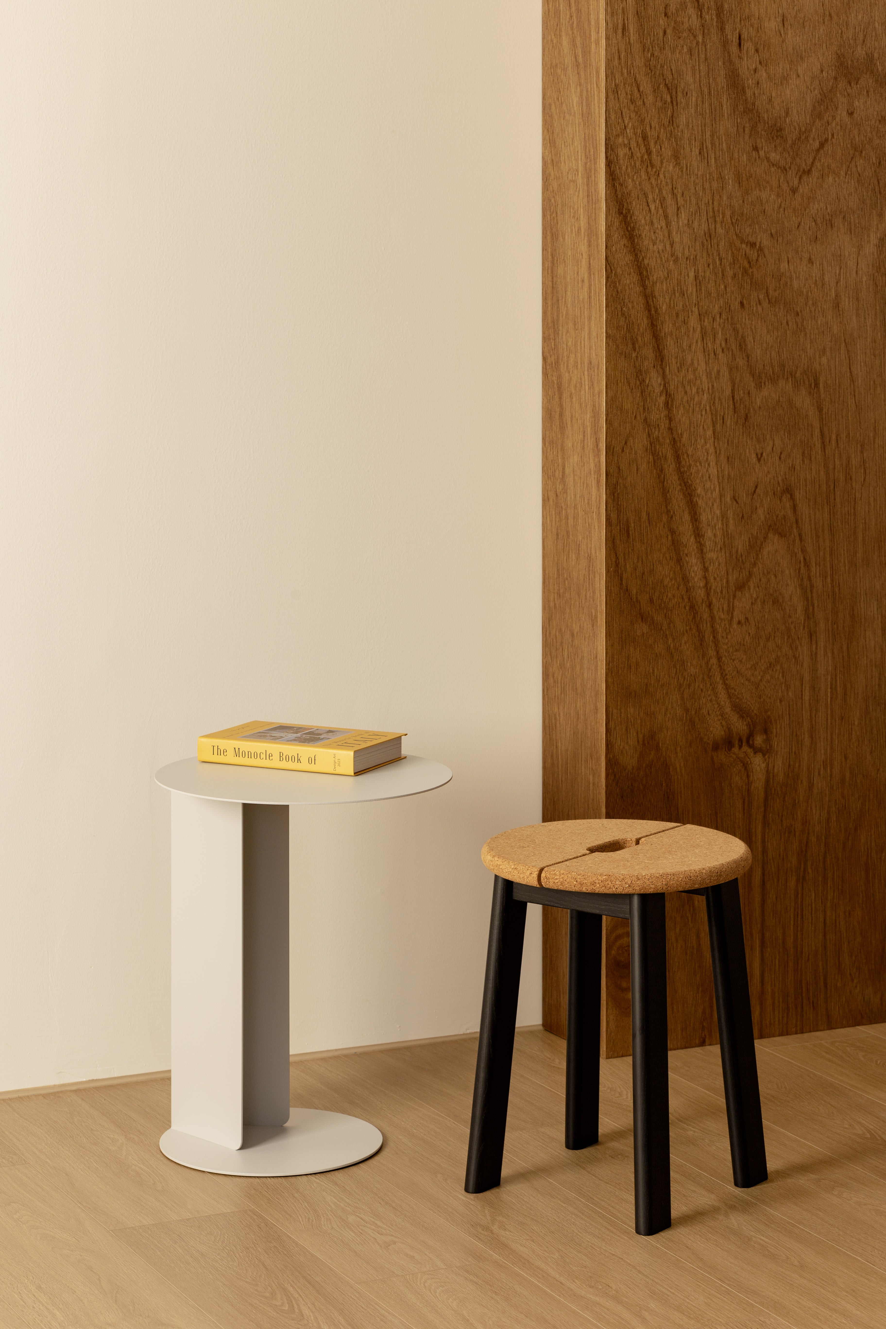 Bravo Stool